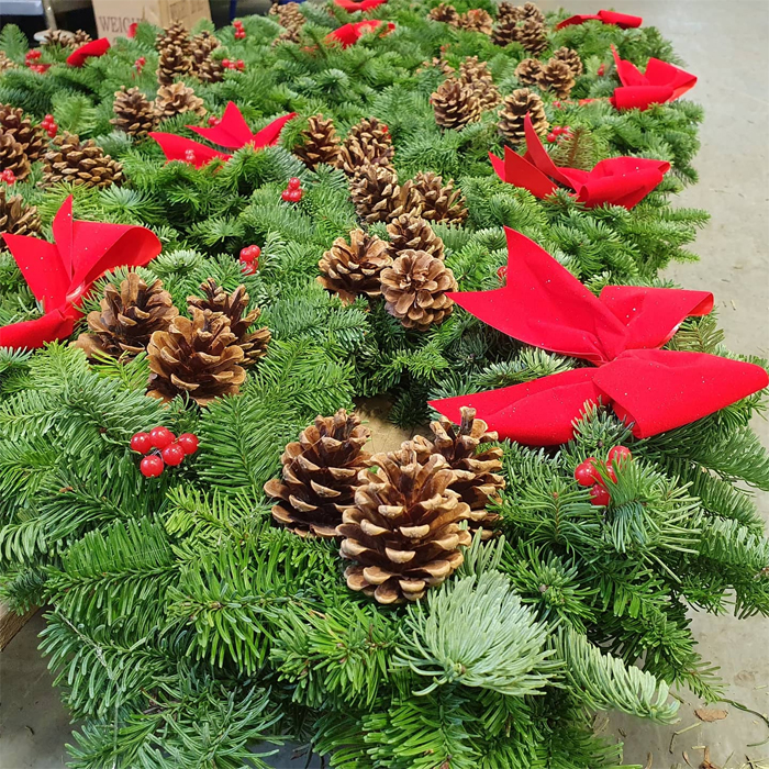 Fresh Christmas Wreaths The Complete Guide